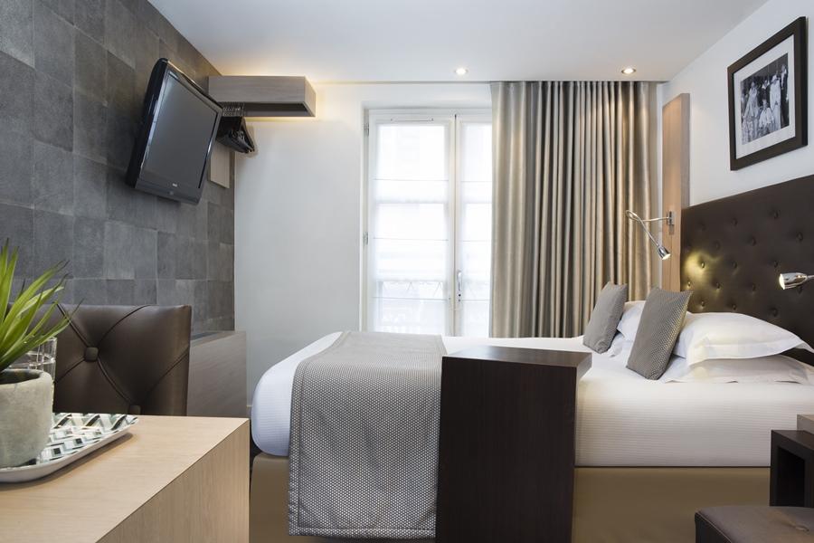 Hotel Maxim Opera 4*